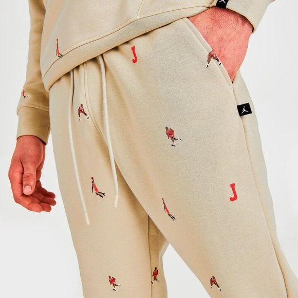 Jordan Essentials Holiday All Over Print Men's Fleece Pants Sweatpants Jogger - Picture 3 of 8